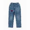 20251109_1156_Straightened Denim Display_remix_01k9m0nm09e5gaf4x54dx5eqbh.webp