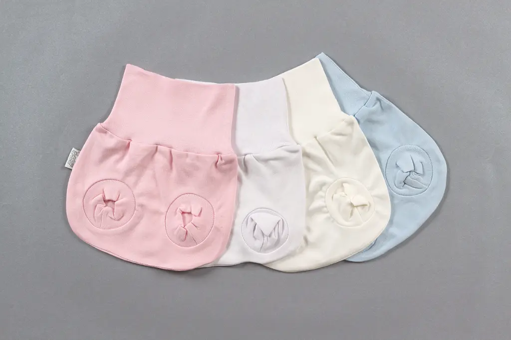 اندر عيون استيك